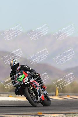 media/Oct-26-2025-Race Pace (Sun) [[c1447ca738]]/Non Verified (1st 20 Minutes of every Hour)/4-Turn 14 (1110am)/